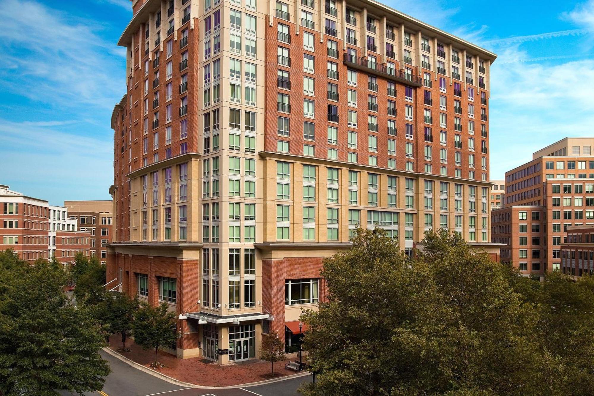 The Westin Alexandria Old Town Hotel Exterior photo